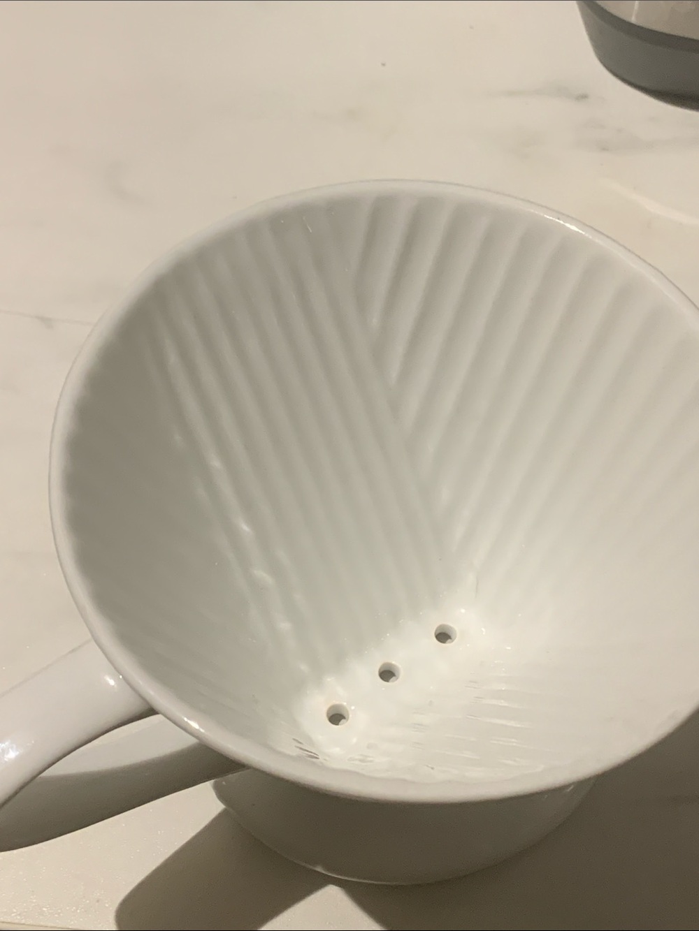 White Ceramic Coffee Dripper with Handle